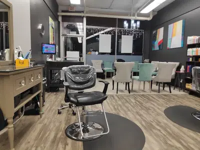 Cutting Edge Salon