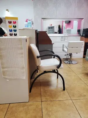 Bella Female Salon and Boutique