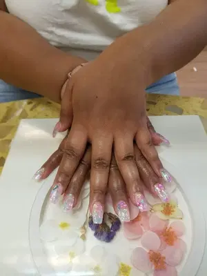 Lin's Nails