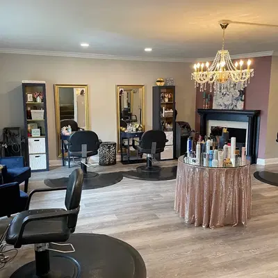 Elon Salon