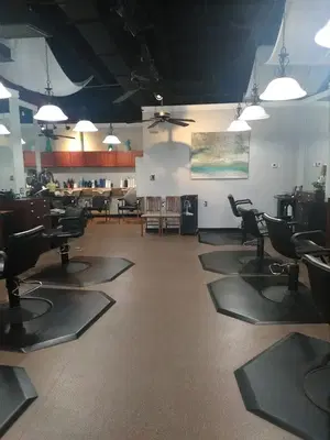 Jon Thomas Salon