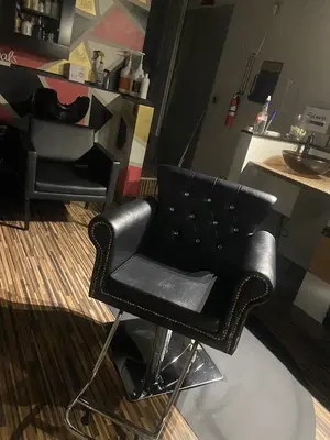 Owner’s Beauty Salon