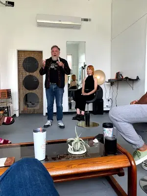 Seven Alice Salon
