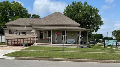 Hideaway Salon On Broadway