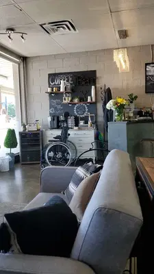 Modish Salon