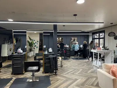 Salon on Harvard