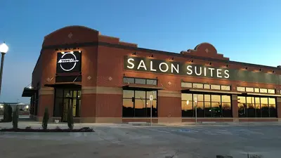 Salon Suites by Macie Elise