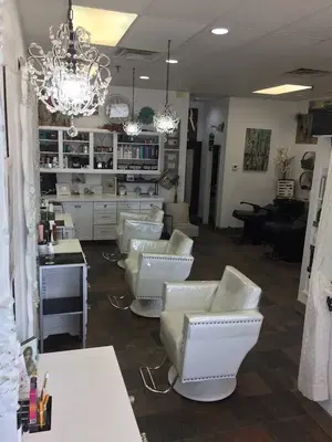 Wynter Studio Salon