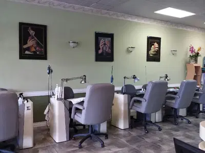 Nail Club