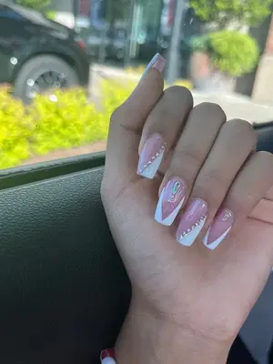 Artisan Nails