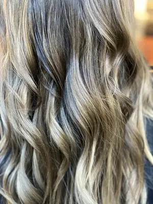 Salon Annora