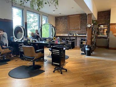Arabella Salon