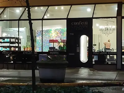 CONFETTI CROWN. a salon