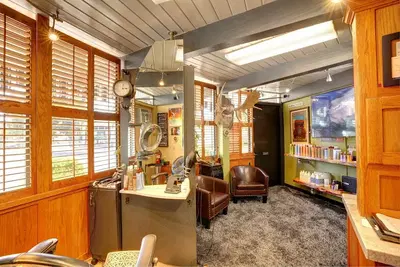 Amadeus Salon
