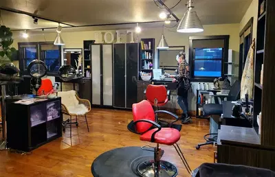Salon June