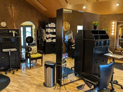 Headlines Salon