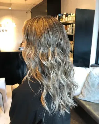 Mary Ruth Stylist