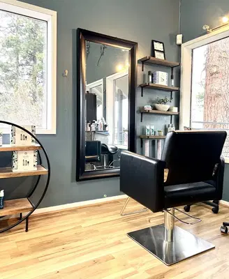 Luminescence Salon
