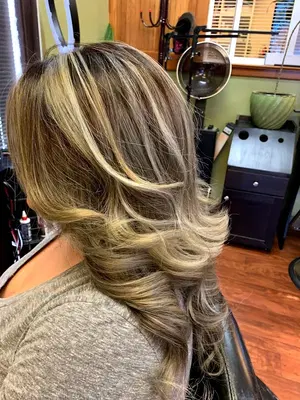 Lety Salon