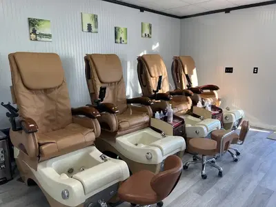Albany Nails and Spa