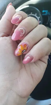 Lush Salon