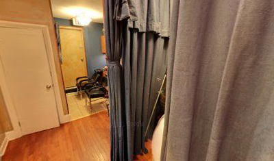 Christopher Markus The Lion's Mane Salon