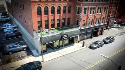 The Color Bar Salon