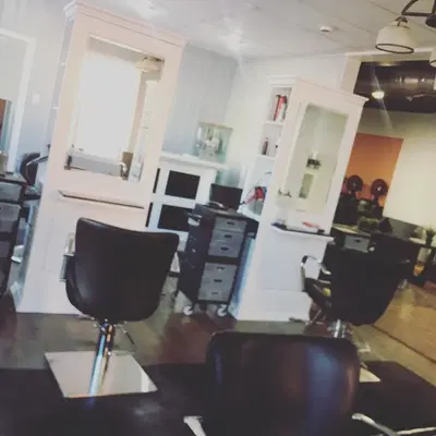 Jas It Up Hair Studio