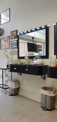 Farrah's Threading & Beauty Studio