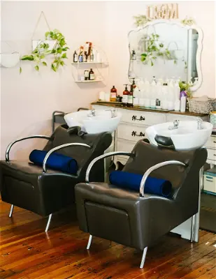 Ananda Hair Lounge