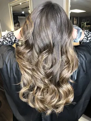 A Maureen McCarthy Salon