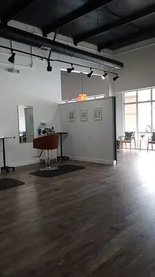 Glam Salon
