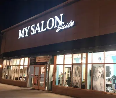 Salon Ten