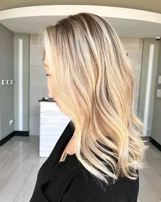 La'Ren Salon