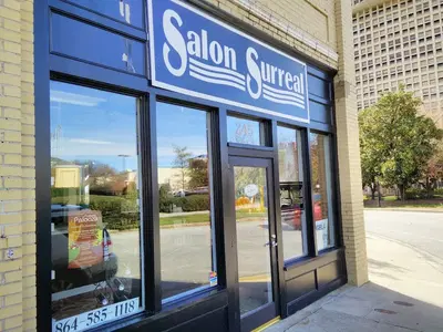 Salon Surreal