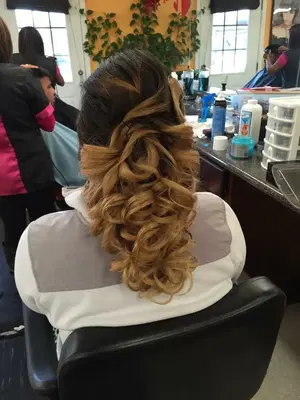 Gina's Hair Salon