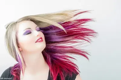 DV8salons