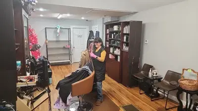Twisted Chics Salon & Boutique