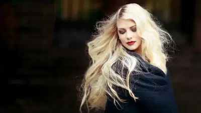 Genesis Hairstyling