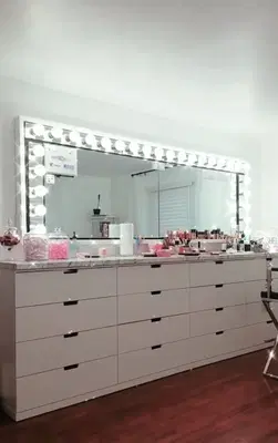 Bombshell Beauty Makeup Studio