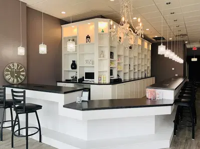 A Perfect 10 Nail & Beauty Bar Lake Lorraine