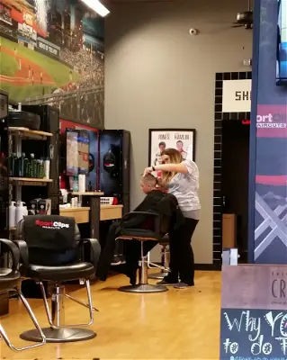 Sport Clips Haircuts of Sioux Falls - Foss Corner