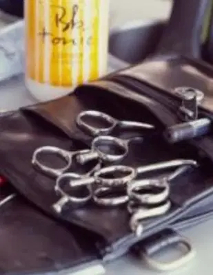 Bonnie's Hair Studio