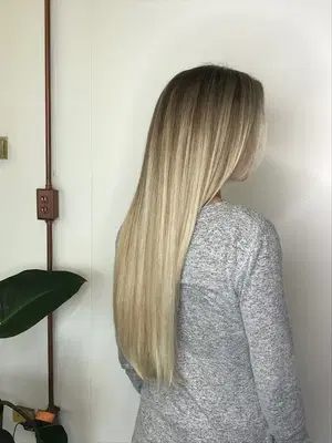 Salon Lela