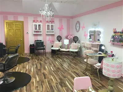 Pressed Pink Kids Salon