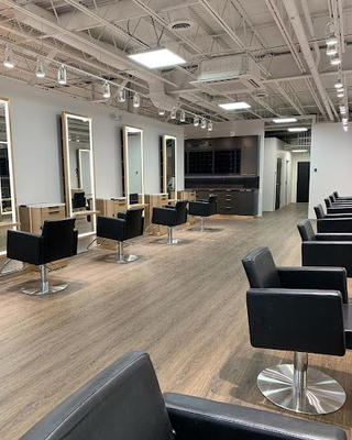 Style House Salon