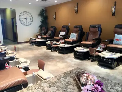 Bell Nails & Spa