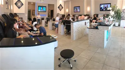 Posh nail salon