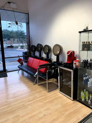 Salon X Change near The Domain Atx