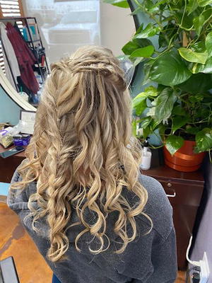 L Streets Salon